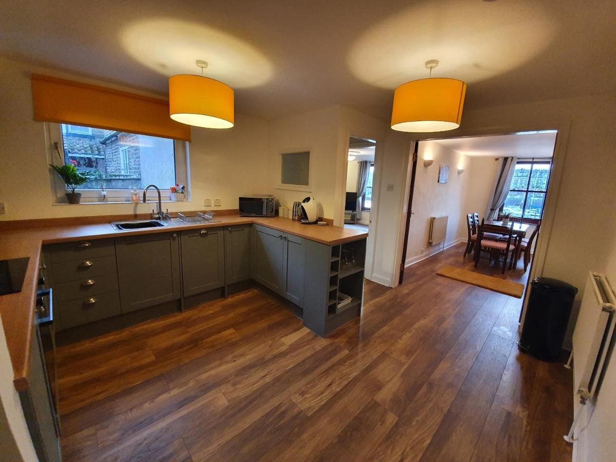 惠特比Marina House公寓 外观 照片